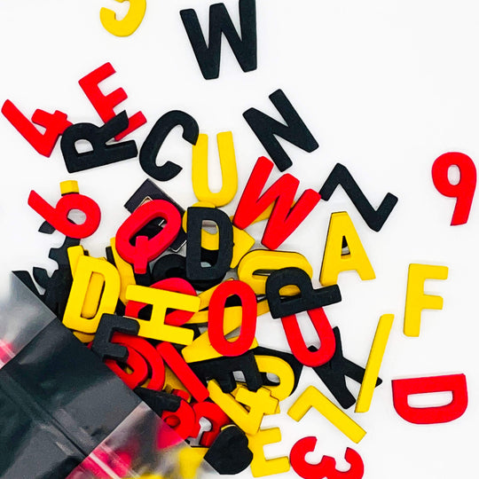 Moderne Magnetbuchstaben