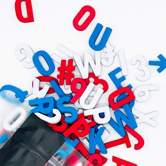Moderne Magnetbuchstaben